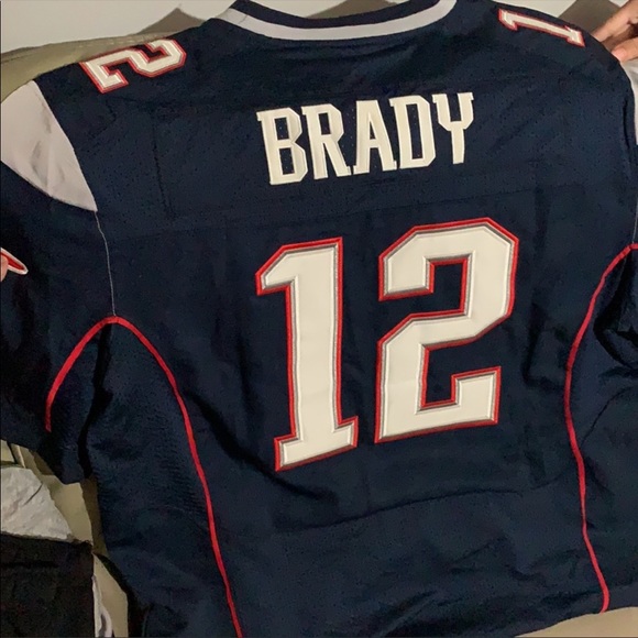 Tom Brady #12 Patriots Jersey - Picture 6 of 8